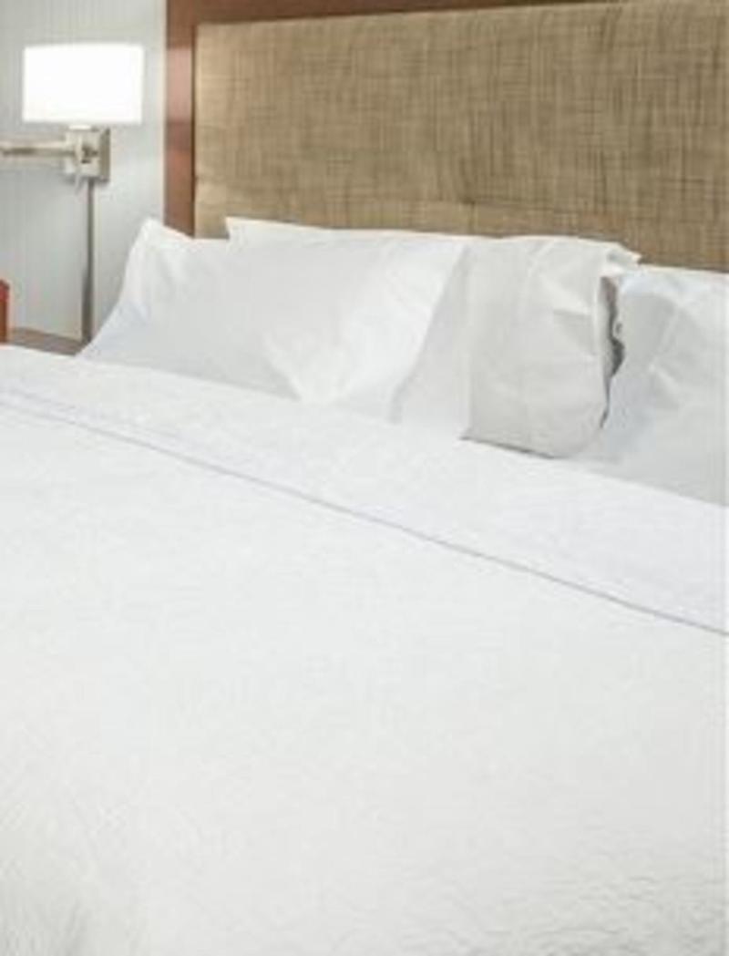 Hampton Inn Cranbury Buitenkant foto